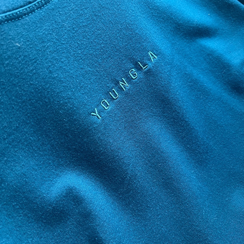 Young LA shirt. Blue. Round neck. Short sleeves. Men’s medium. - Picture 3 of 4